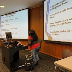 Mentor Anisa discusses slide about project management